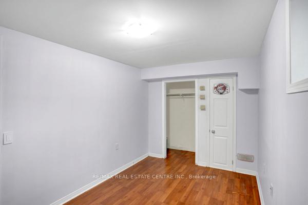 Photo 33 of 58 Avenue Street, Oshawa, Central — HOMEH
