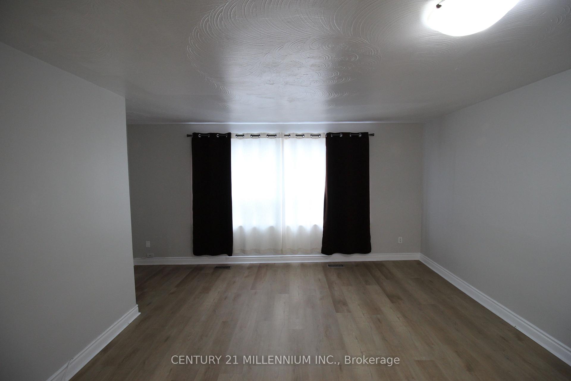 Photo 5 of Unit Upper, 2991 Islington Avenue, North York, Humber Summit — HOMEH