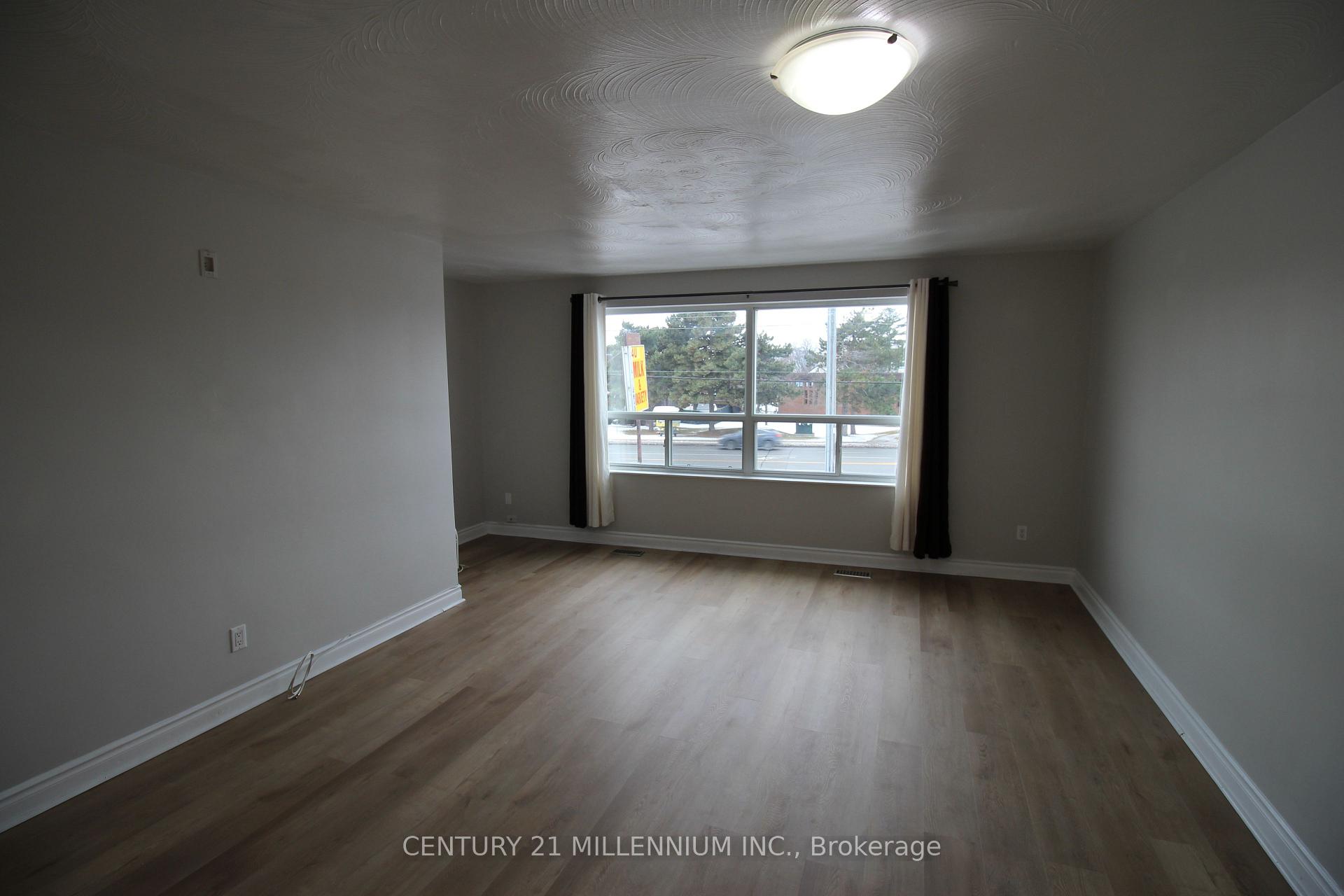 Photo 6 of Unit Upper, 2991 Islington Avenue, North York, Humber Summit — HOMEH