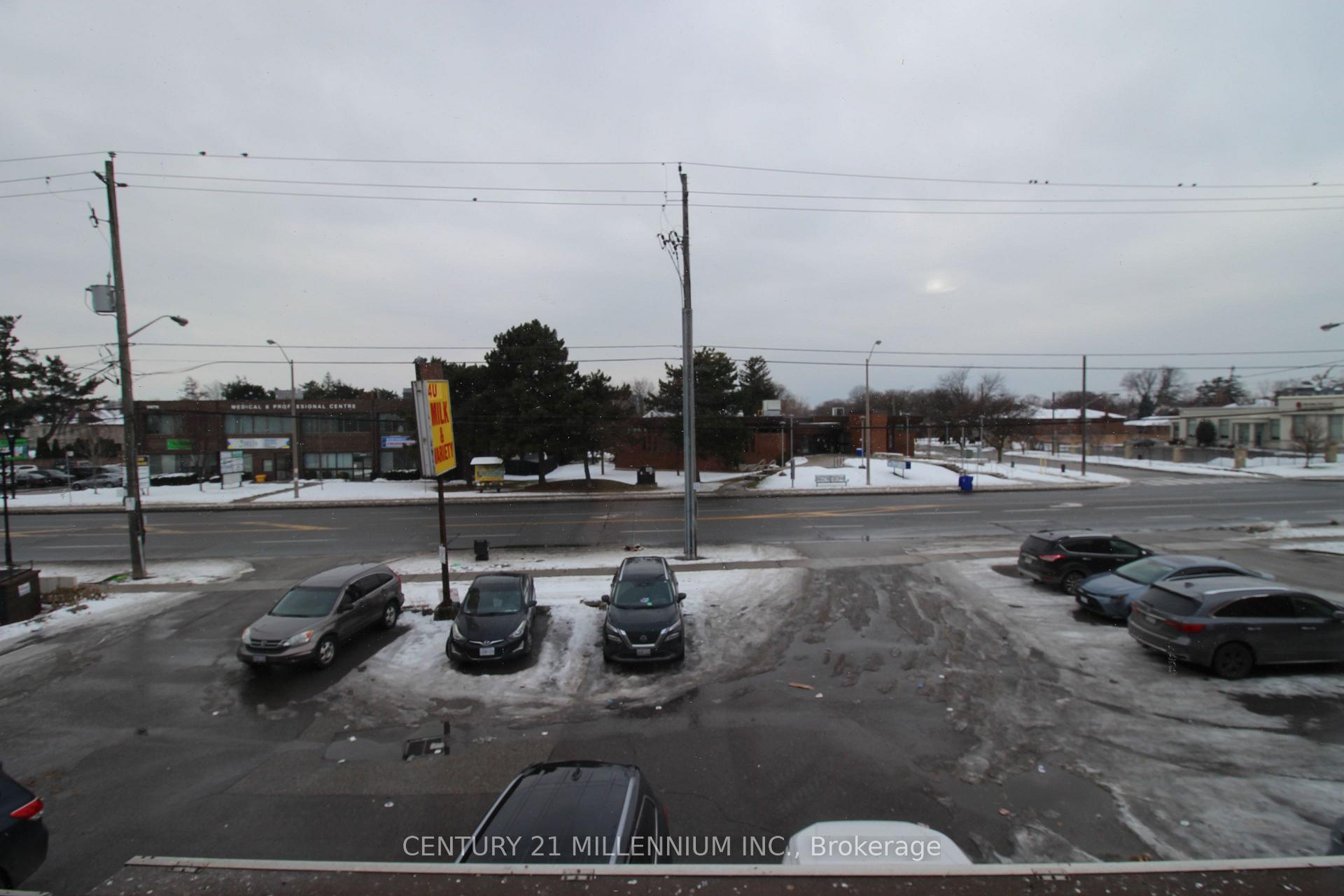 Photo 8 of Unit Upper, 2991 Islington Avenue, North York, Humber Summit — HOMEH