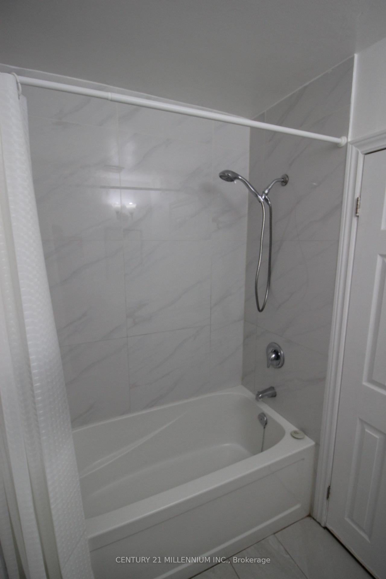 Photo 29 of Unit Upper, 2991 Islington Avenue, North York, Humber Summit — HOMEH