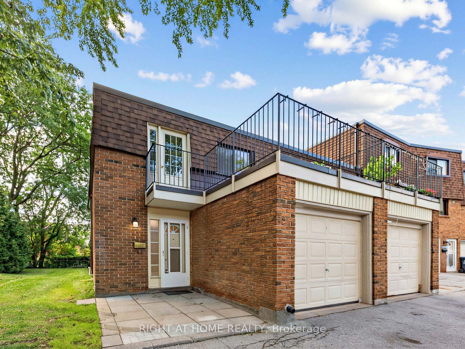 Front of 336 Sprucewood Court