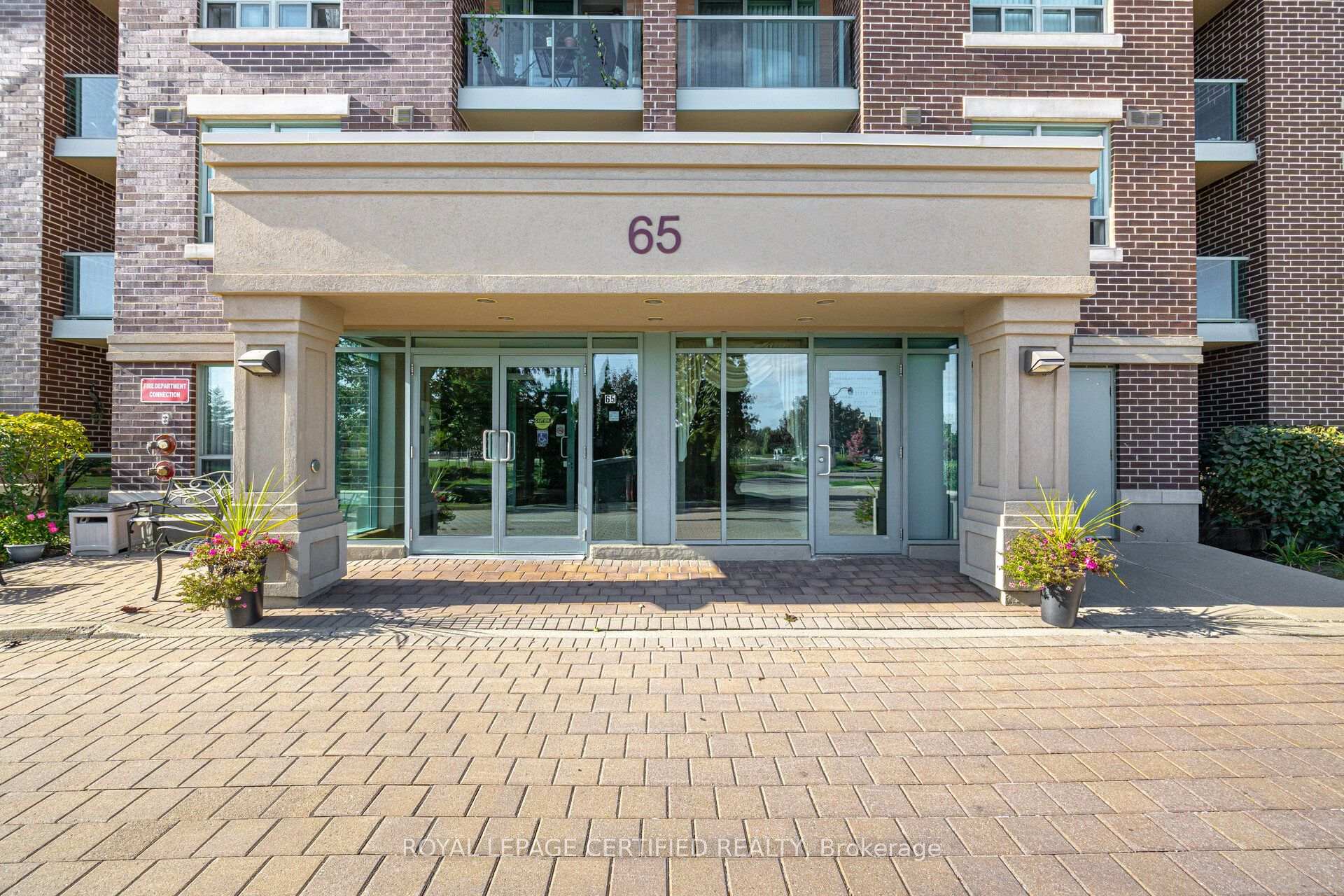 Photo 2 of Unit 106, 65 Via Rosedale, Brampton, Sandringham-Wellington — HOMEH