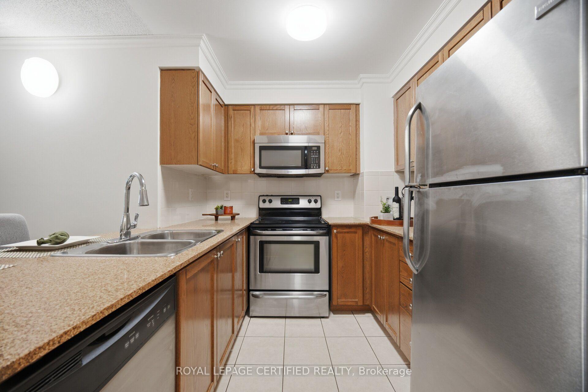 Photo 9 of Unit 106, 65 Via Rosedale, Brampton, Sandringham-Wellington — HOMEH