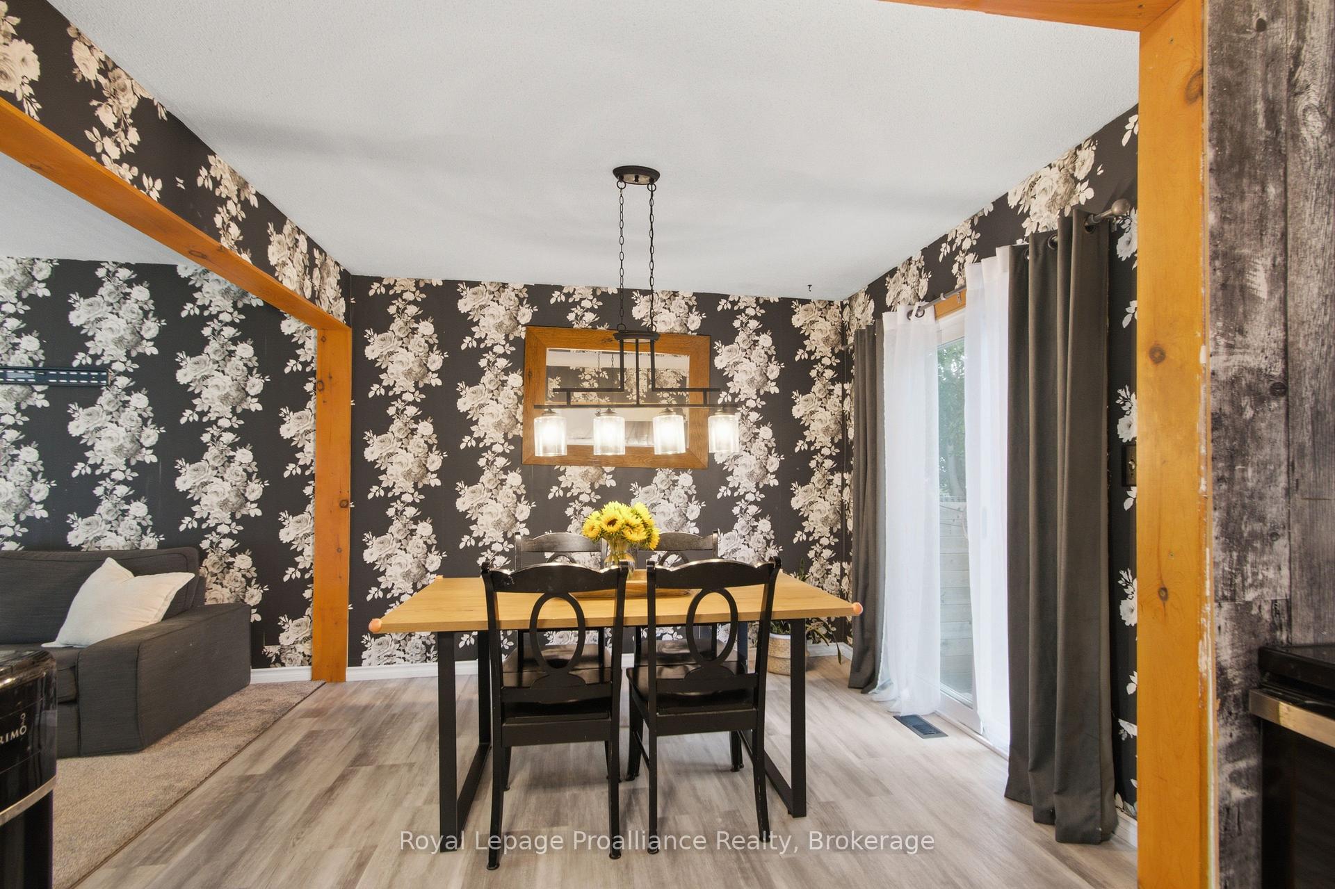 Photo 16 of 12 O'Neil Crescent, Quinte West, Trenton Ward — HOMEH