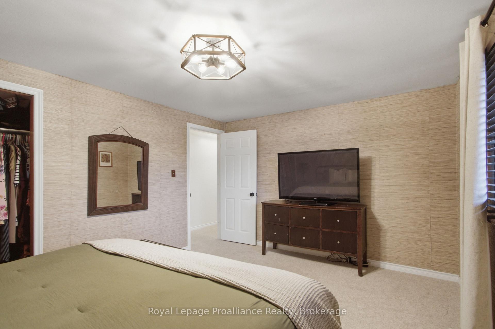 Photo 23 of 12 O'Neil Crescent, Quinte West, Trenton Ward — HOMEH