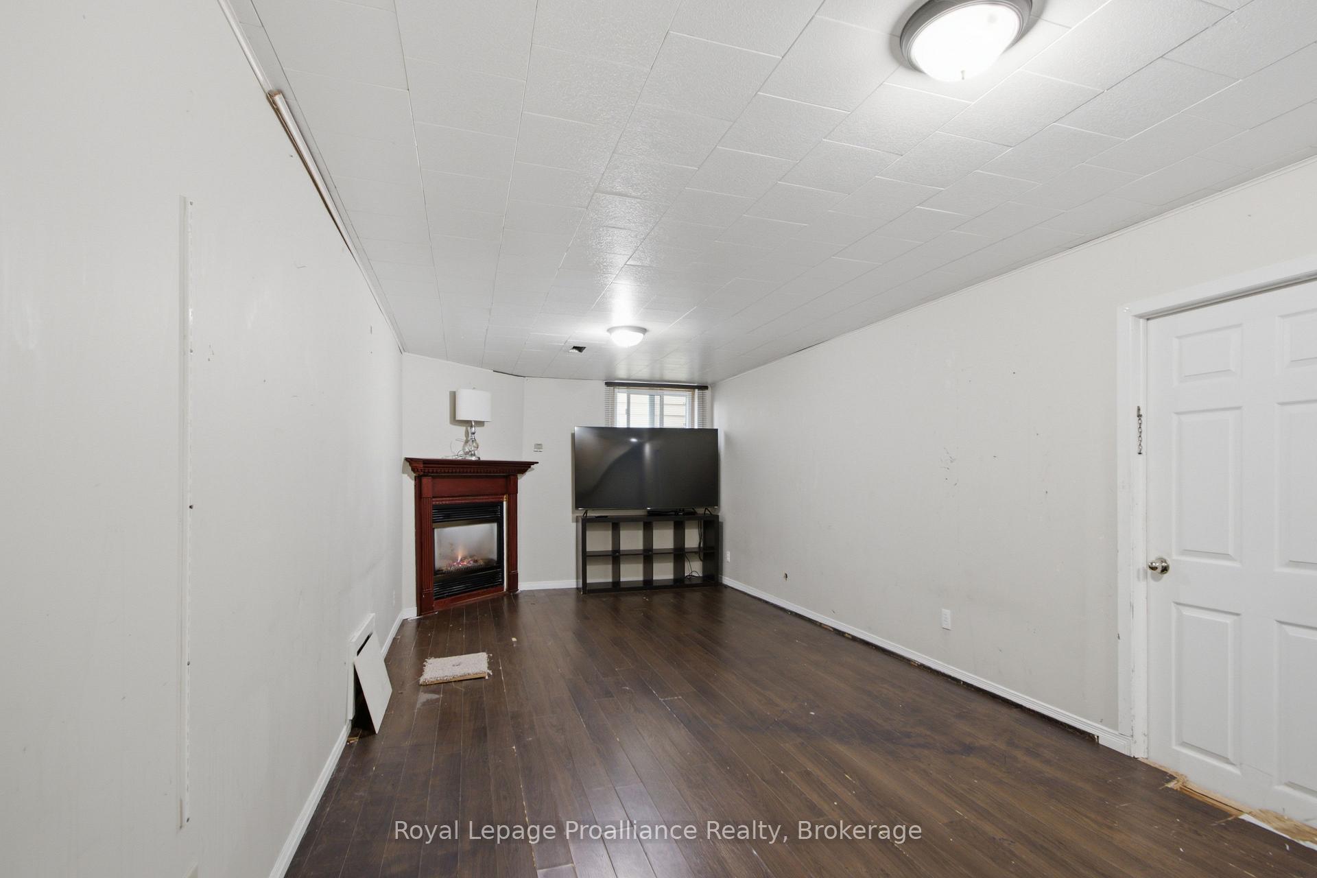 Photo 28 of 12 O'Neil Crescent, Quinte West, Trenton Ward — HOMEH