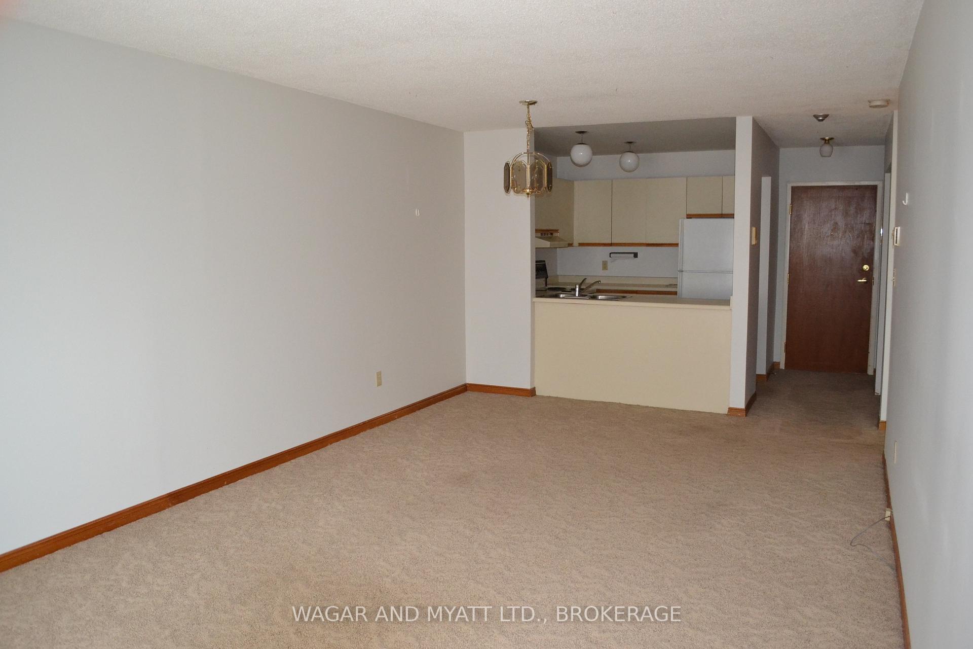 Photo 9 of Unit 305, 9 Centre Street S, Greater Napanee, Greater Napanee — HOMEH
