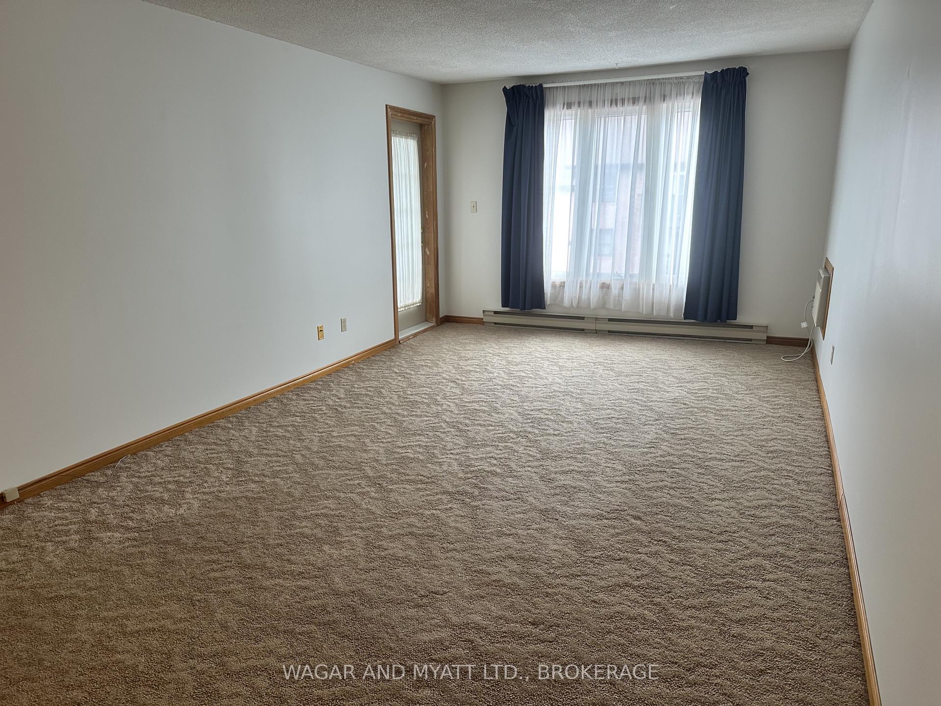 Photo 13 of Unit 305, 9 Centre Street S, Greater Napanee, Greater Napanee — HOMEH