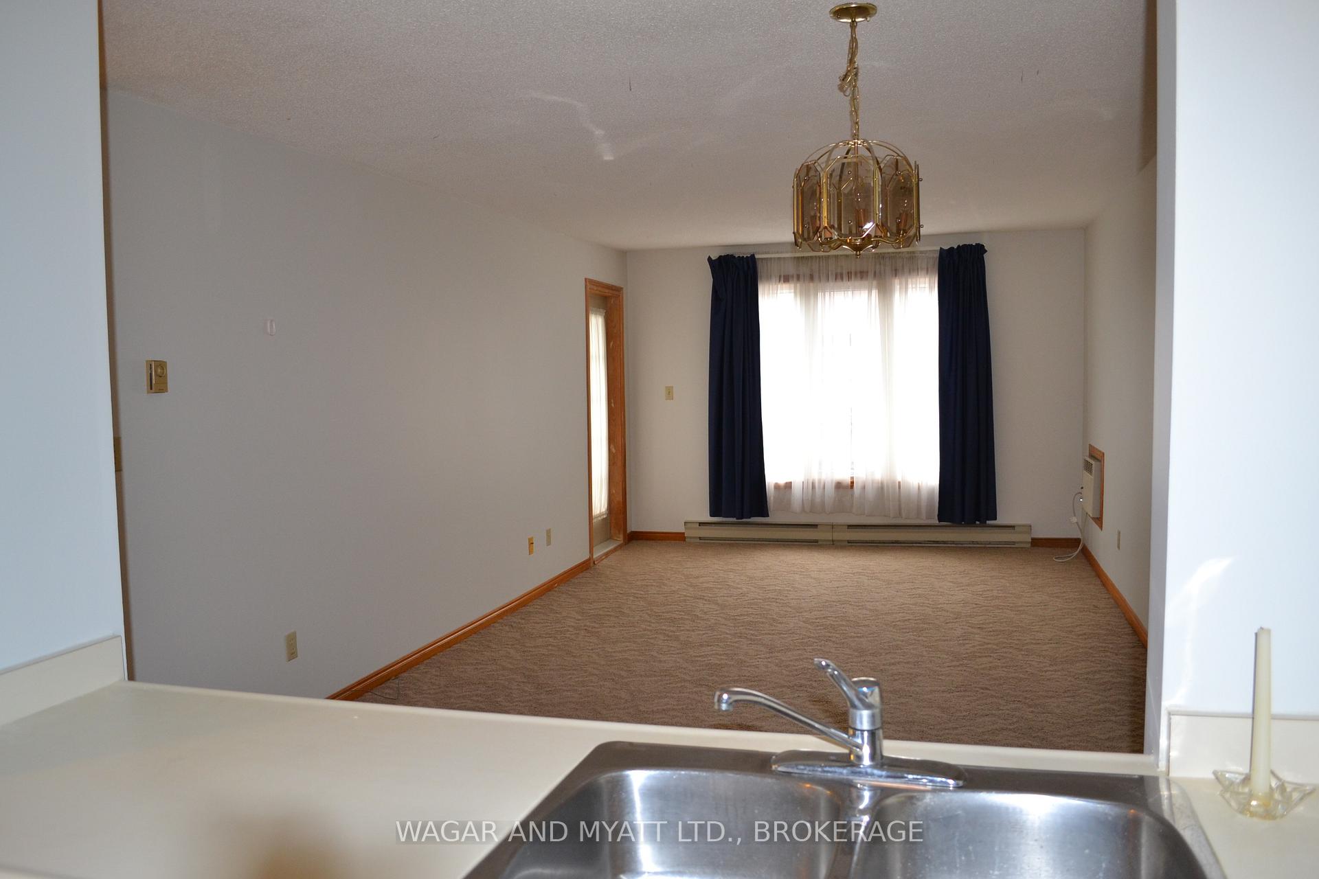 Photo 11 of Unit 305, 9 Centre Street S, Greater Napanee, Greater Napanee — HOMEH