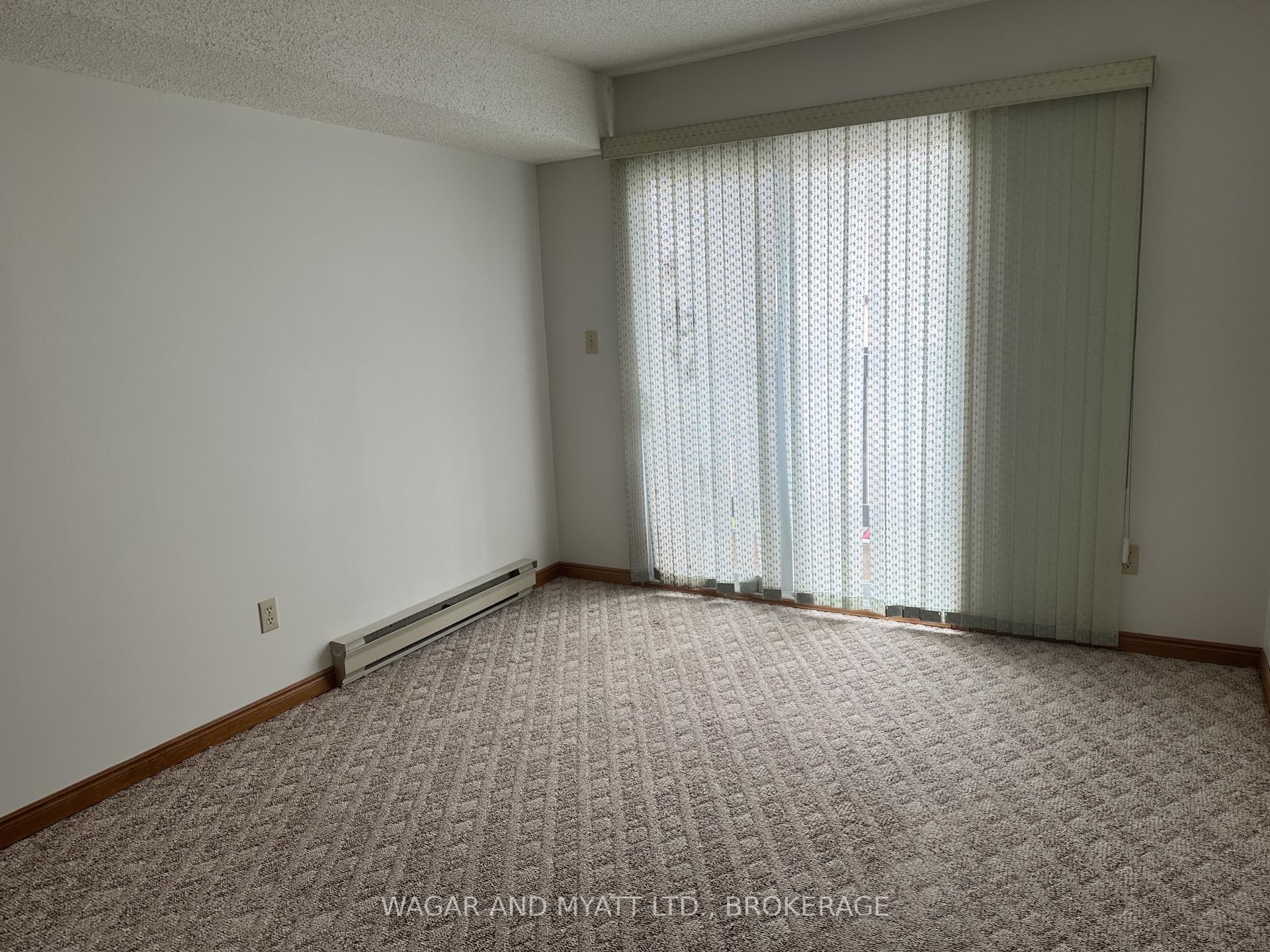 Photo 15 of Unit 305, 9 Centre Street S, Greater Napanee, Greater Napanee — HOMEH