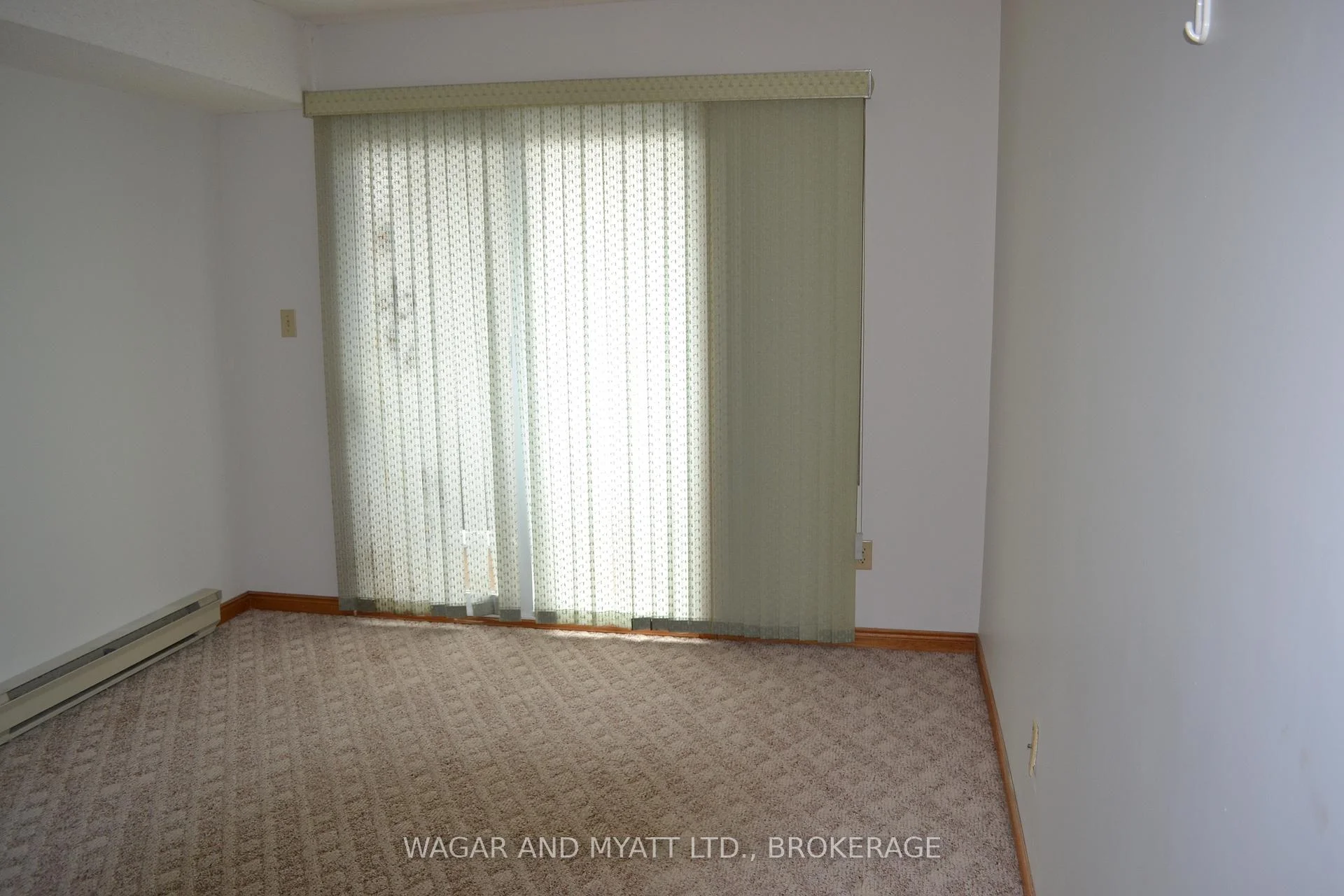 Photo 12 of Unit 305, 9 Centre Street S, Greater Napanee, Greater Napanee — HOMEH