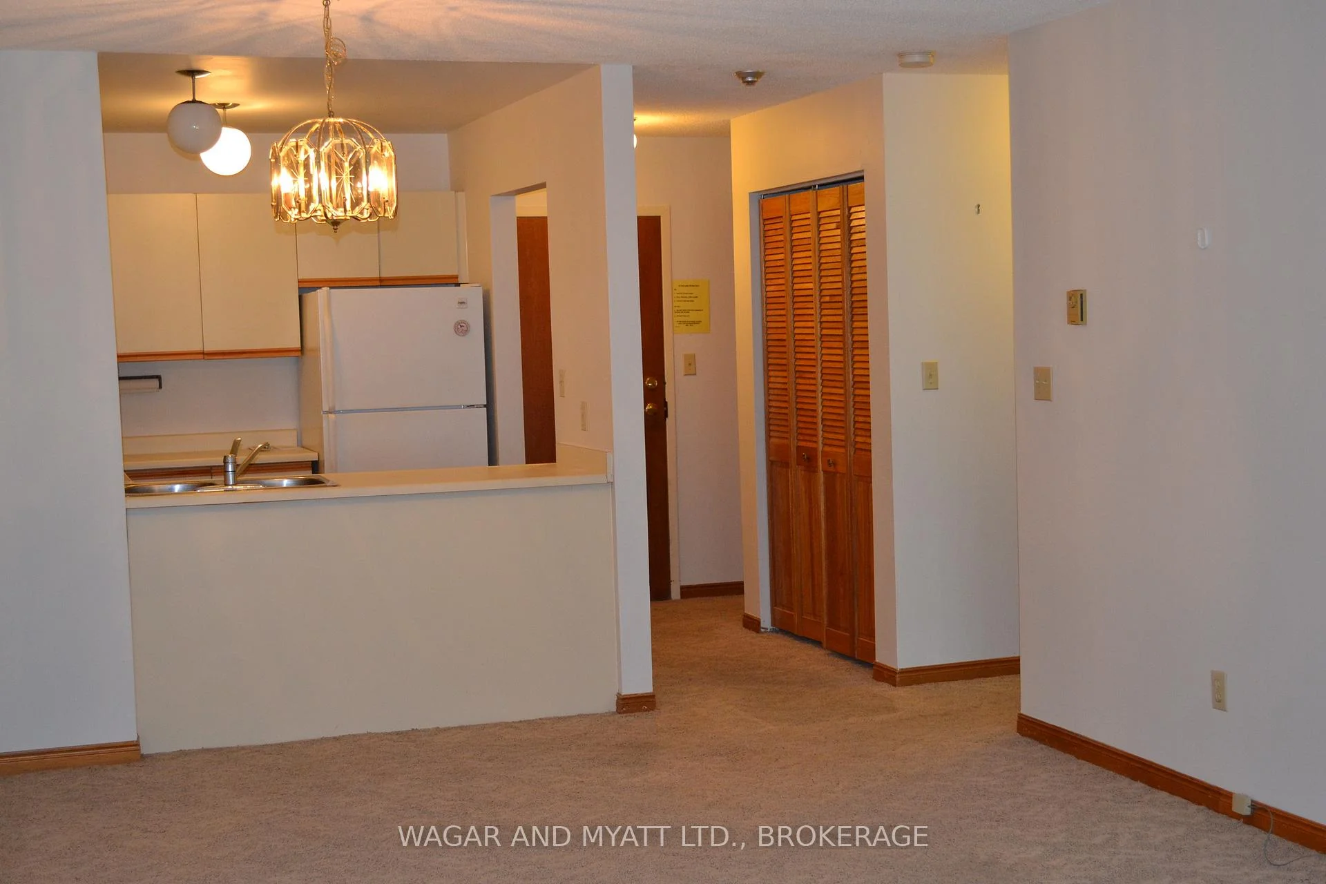 Photo 17 of Unit 305, 9 Centre Street S, Greater Napanee, Greater Napanee — HOMEH