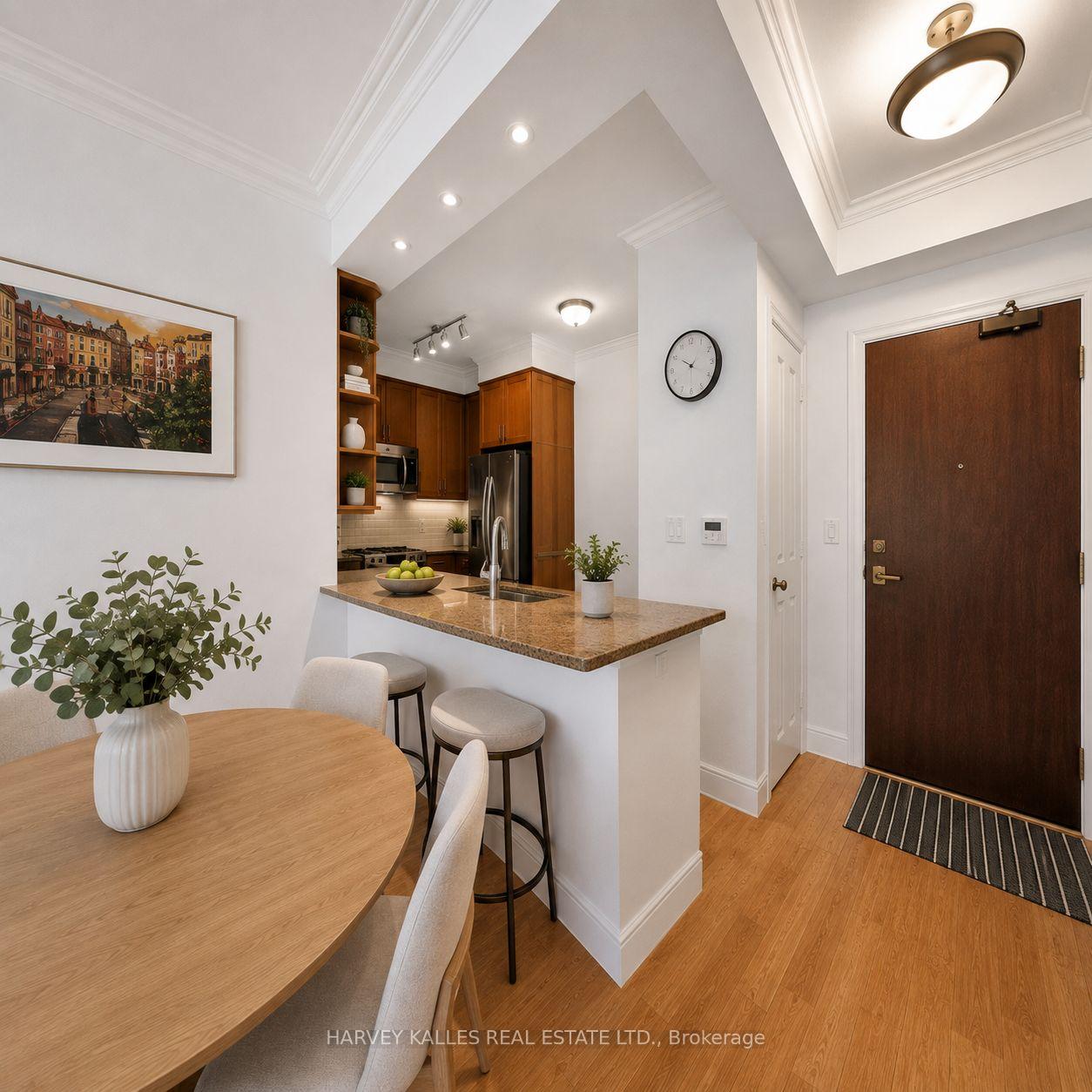 Photo 4 of Unit 810, 38 William Carson Crescent, North York, St. Andrew-Windfields — HOMEH