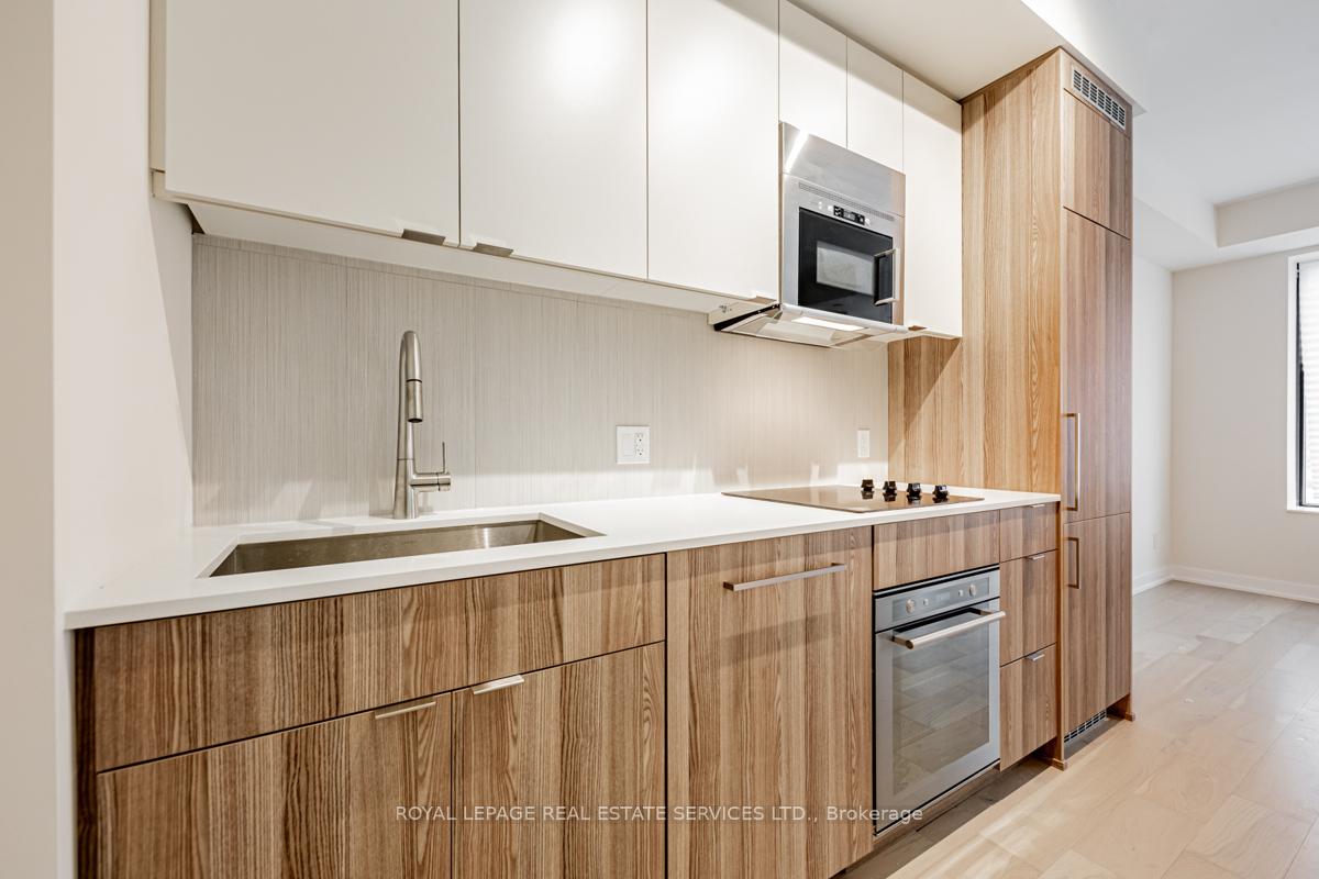 Photo 5 of Unit 311, 840 St. Clair Avenue W, Toronto, Oakwood Village — HOMEH