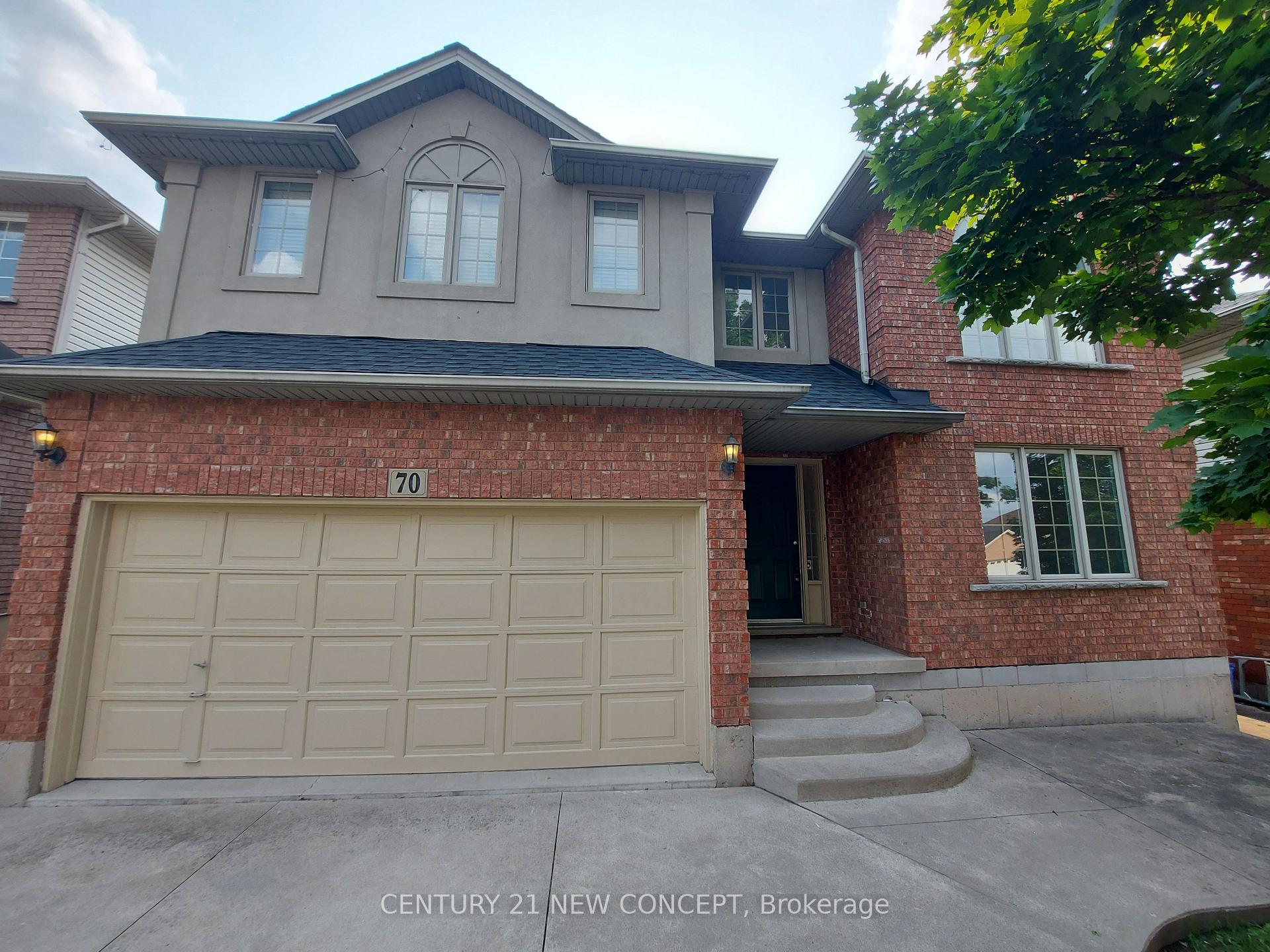 Photo 5 of 70 Cabriolet Crescent, Hamilton, Meadowlands — HOMEH