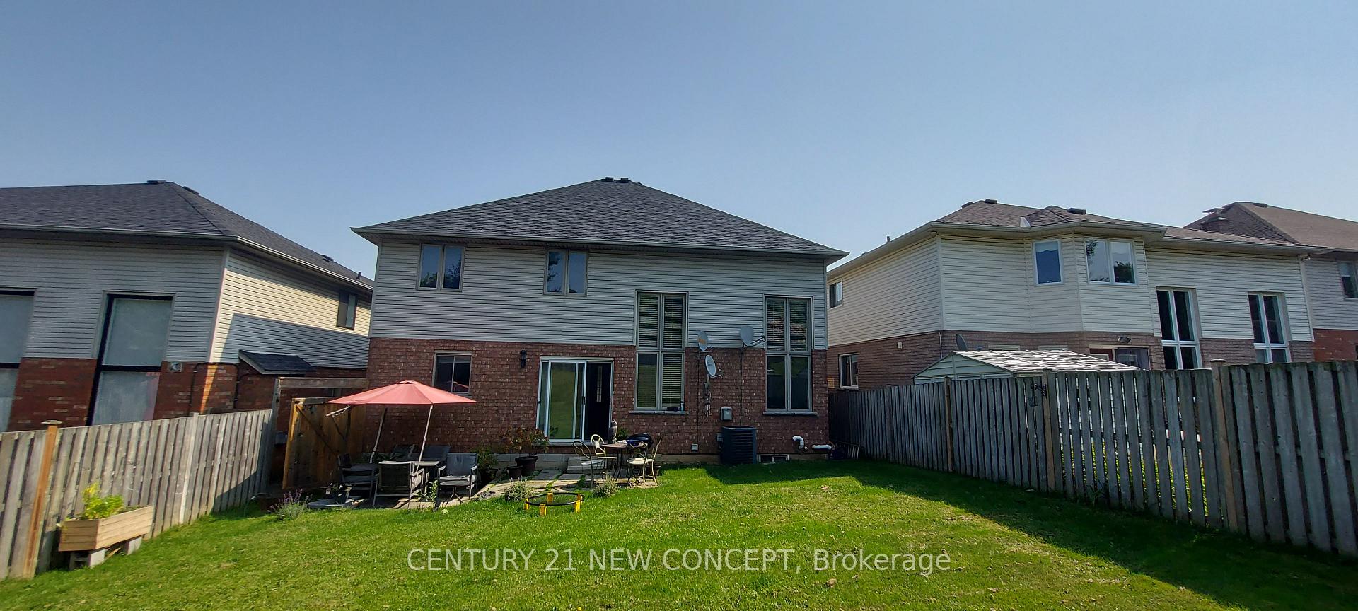 Photo 31 of 70 Cabriolet Crescent, Hamilton, Meadowlands — HOMEH