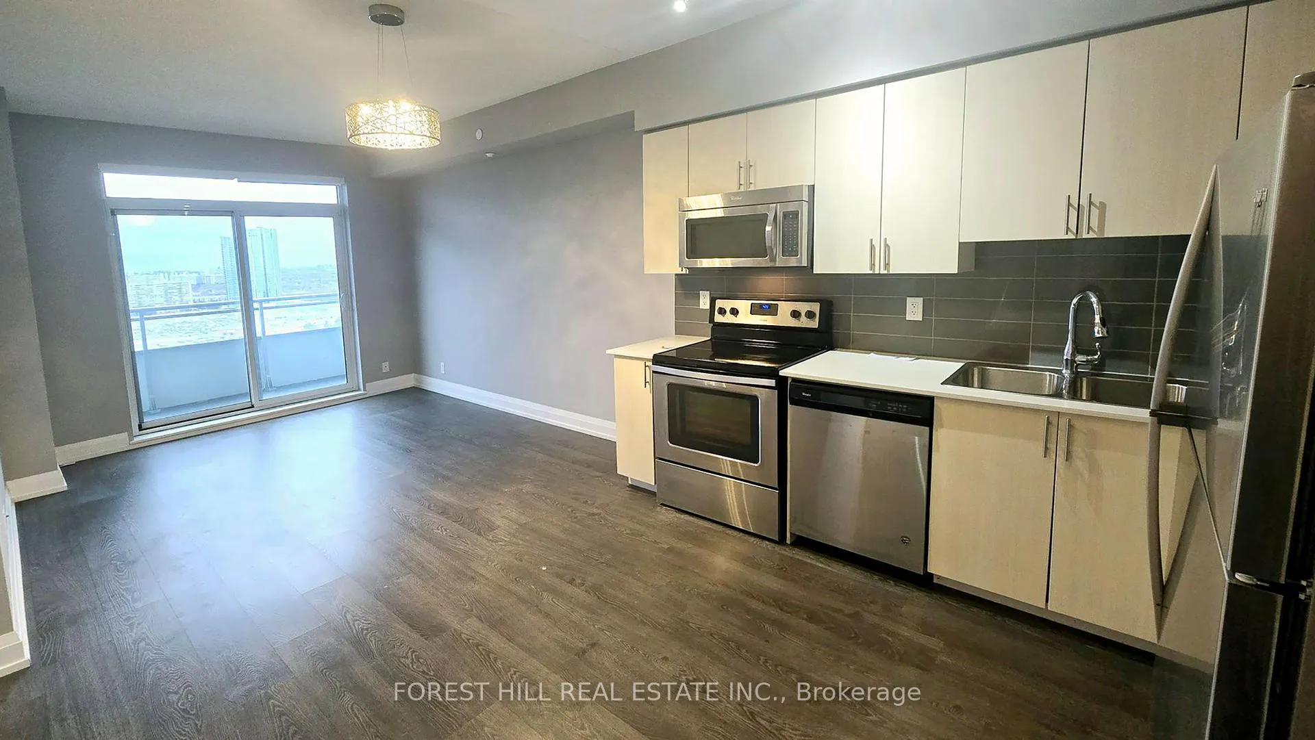 Photo 6 of Unit 2106, 7890 Bathurst Street, Vaughan, Beverley Glen — HOMEH
