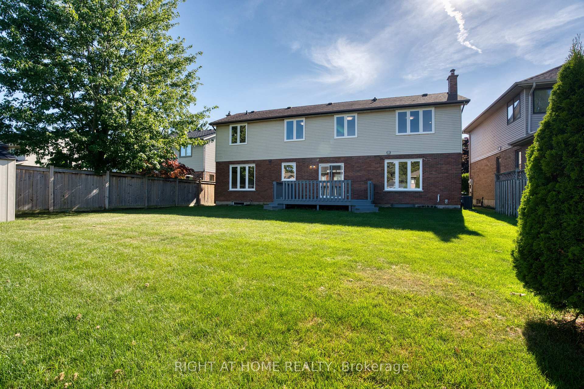 Photo 38 of 26 Grasmere Crescent, London, North A — HOMEH