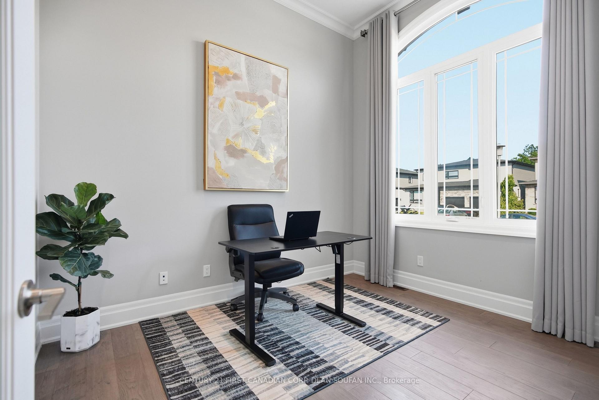 Photo 6 of 2225 Bakervilla Street, London, South V — HOMEH