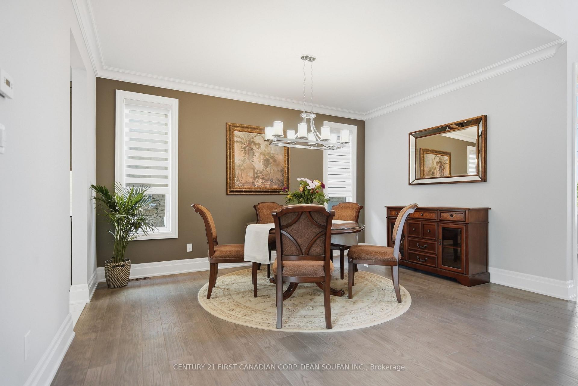 Photo 8 of 2225 Bakervilla Street, London, South V — HOMEH