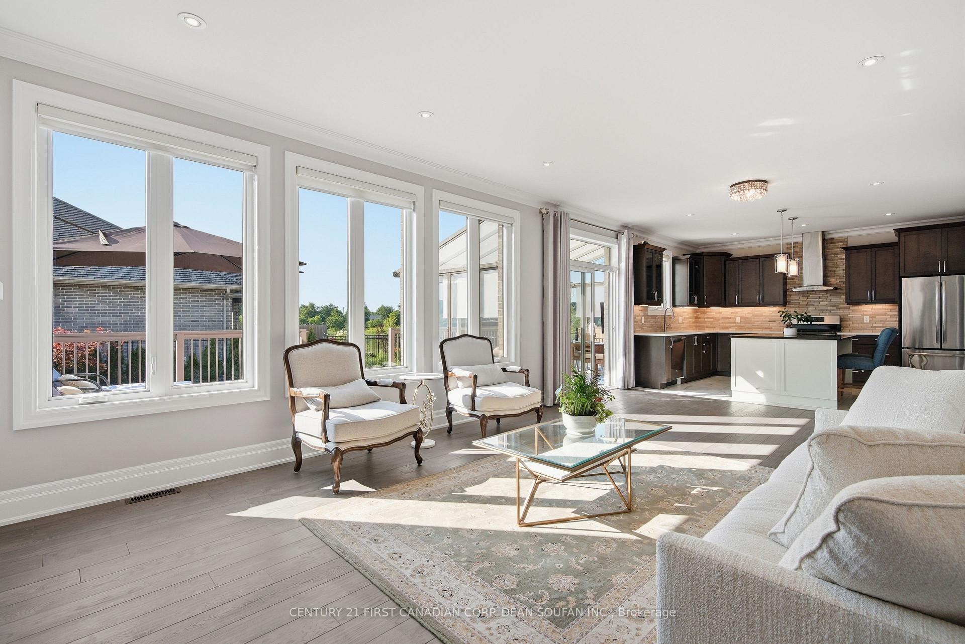 Photo 19 of 2225 Bakervilla Street, London, South V — HOMEH