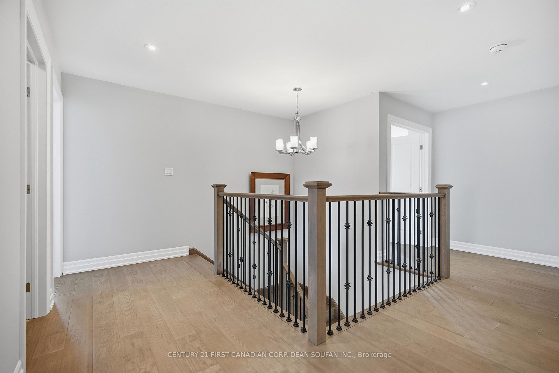 Photo 27 of 2225 Bakervilla Street, London, South V — HOMEH