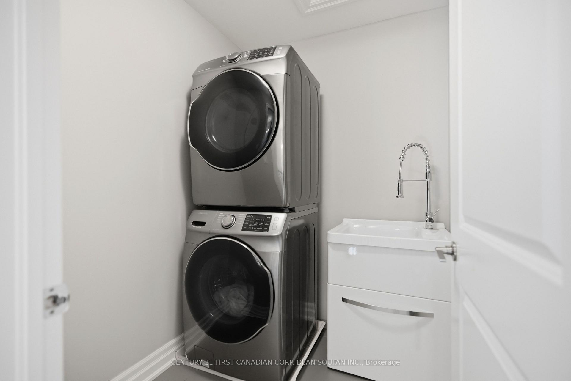 Photo 38 of 2225 Bakervilla Street, London, South V — HOMEH