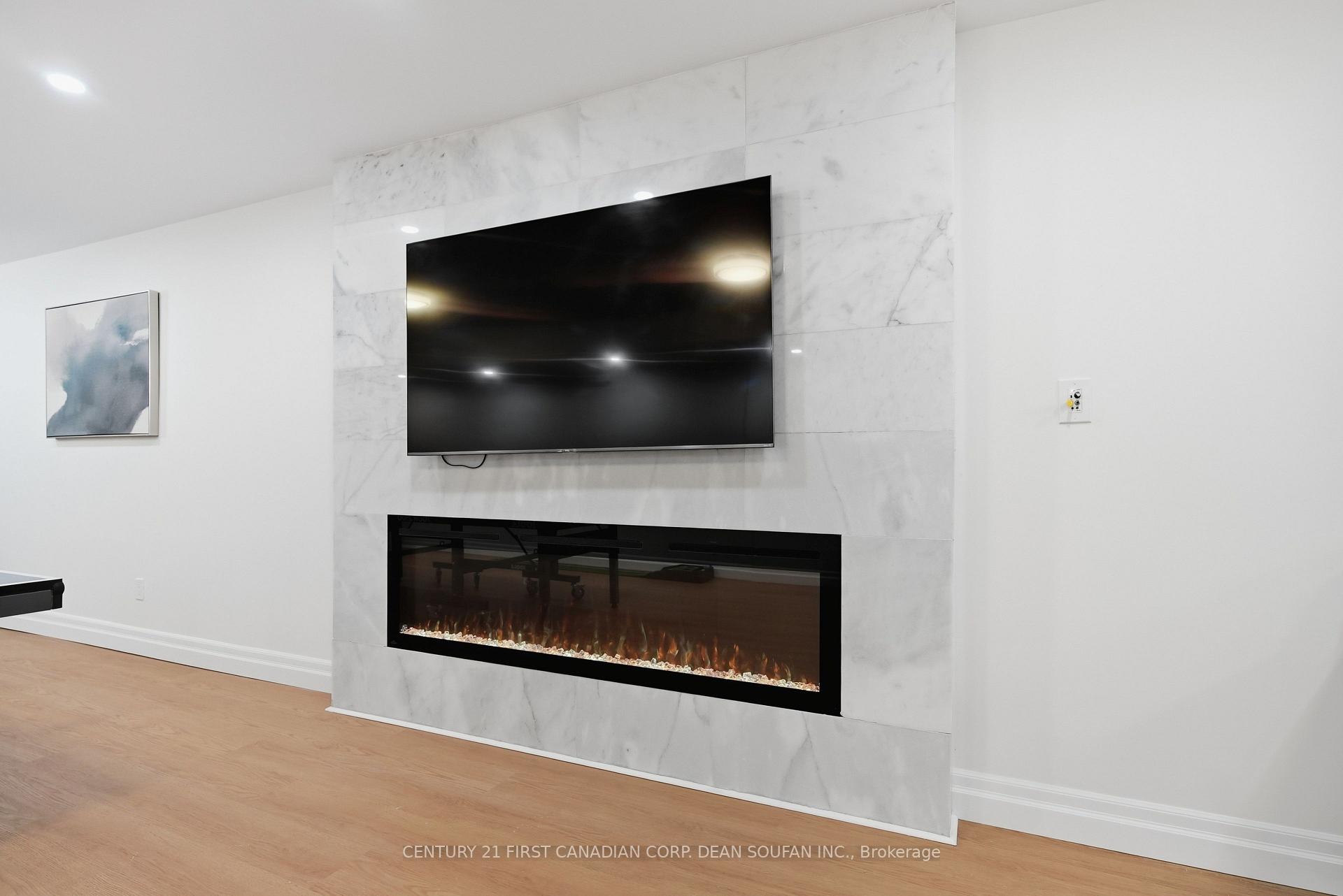 Photo 40 of 2225 Bakervilla Street, London, South V — HOMEH