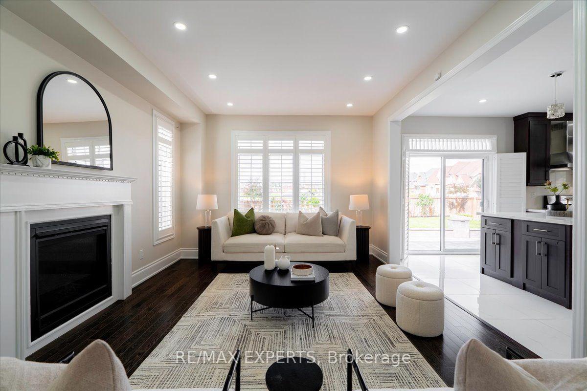 Photo 11 of 22 Travers Gate, Springwater, Centre Vespra — HOMEH