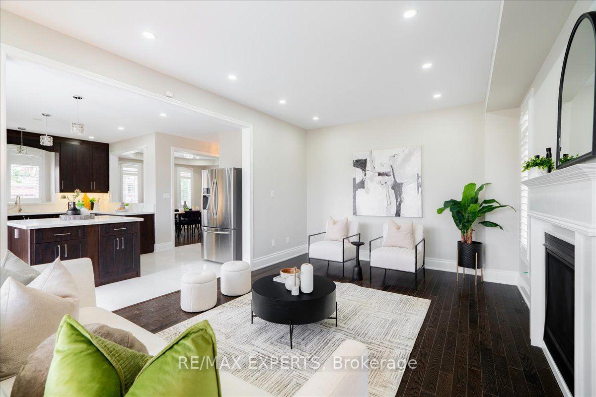 Photo 13 of 22 Travers Gate, Springwater, Centre Vespra — HOMEH