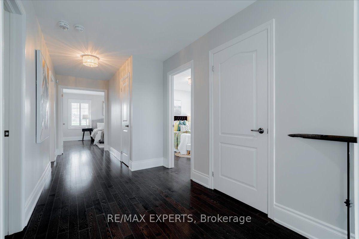 Photo 18 of 22 Travers Gate, Springwater, Centre Vespra — HOMEH