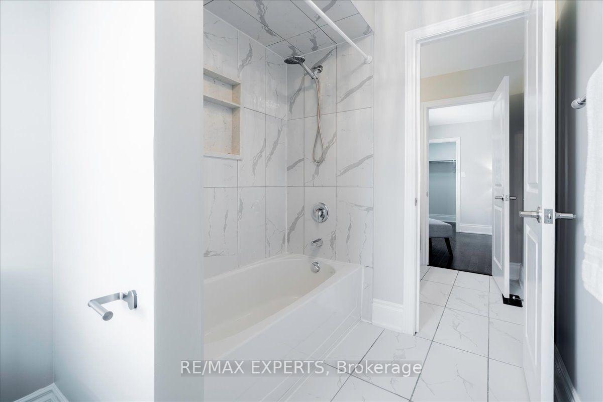 Photo 29 of 22 Travers Gate, Springwater, Centre Vespra — HOMEH
