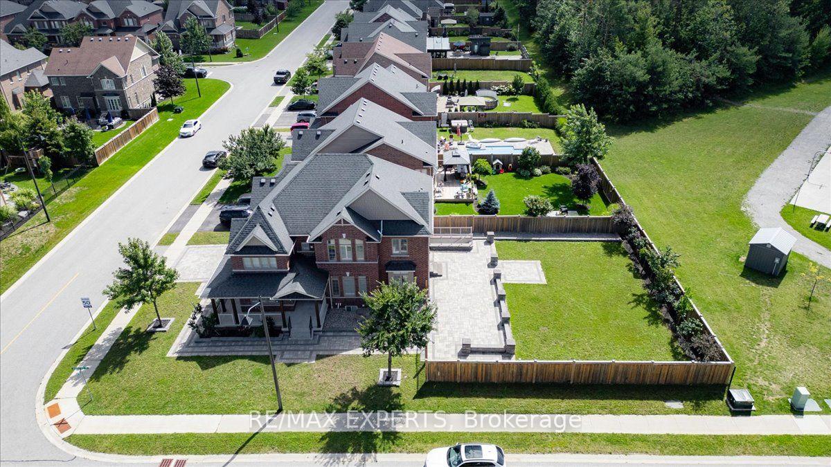 Photo 50 of 22 Travers Gate, Springwater, Centre Vespra — HOMEH