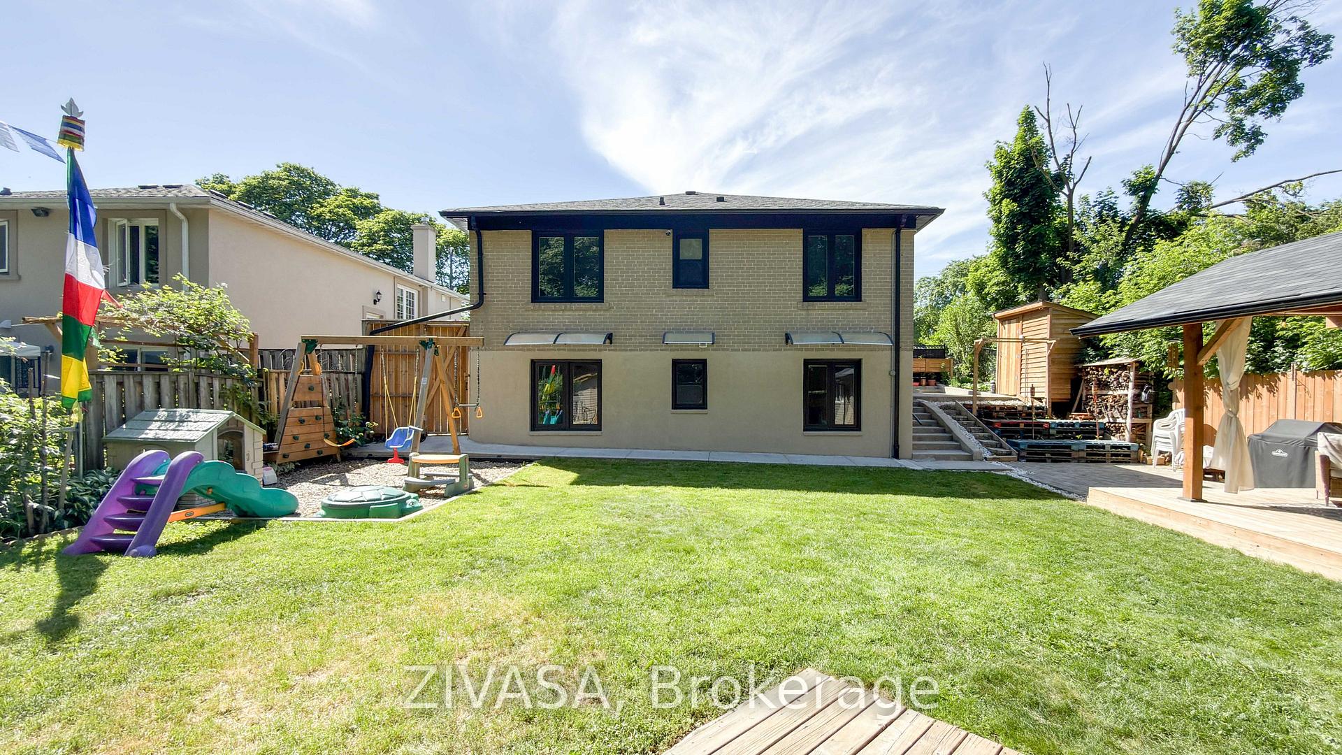 Photo 42 of 125 Jeffcoat Drive, Etobicoke, West Humber-Clairville — HOMEH