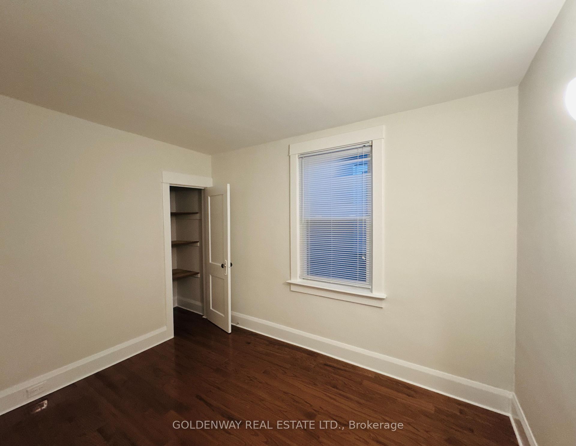 Photo 12 of 327 Springdale Boulevard, Toronto, Danforth Village-East York — HOMEH