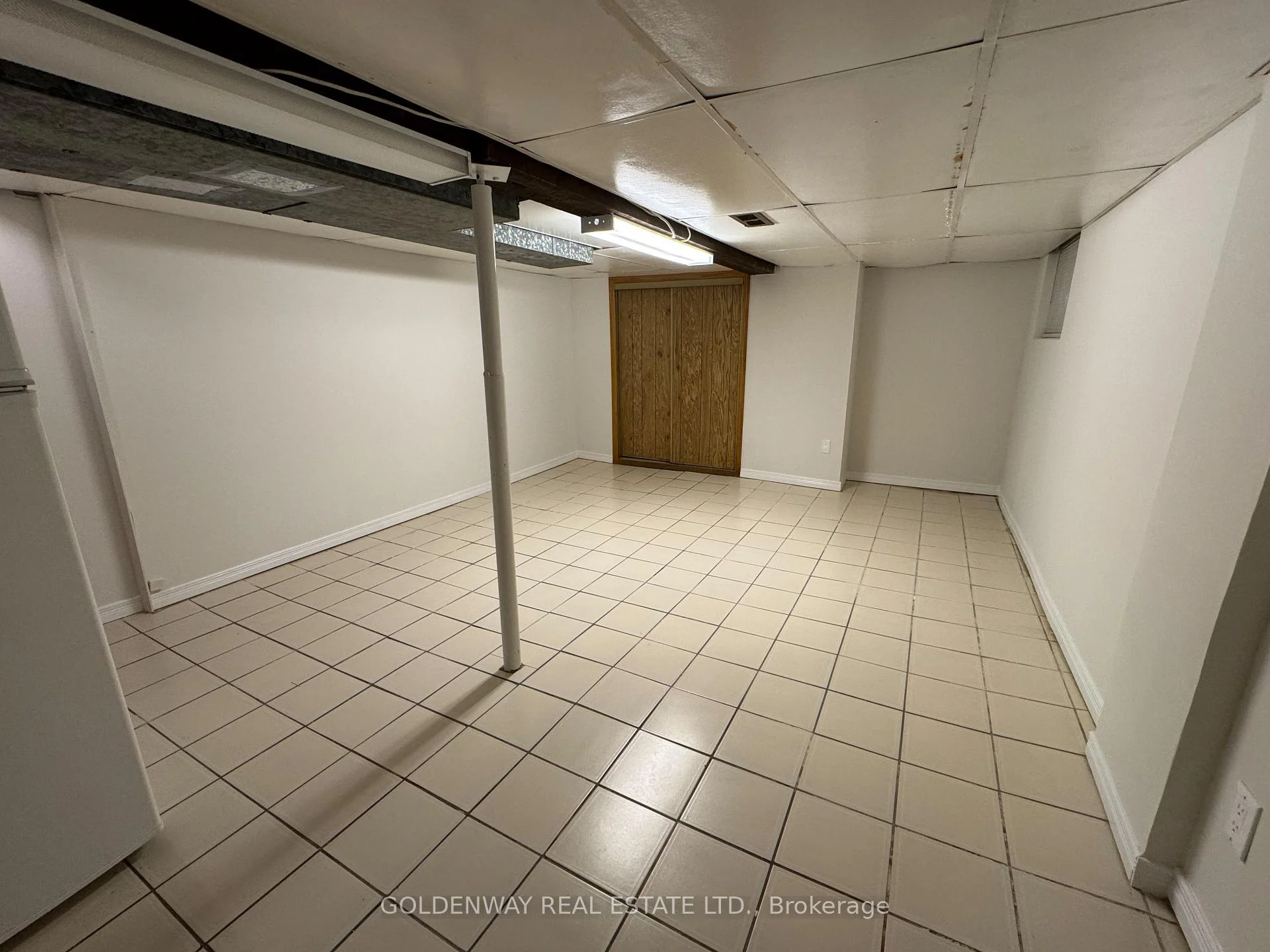 Photo 32 of 327 Springdale Boulevard, Toronto, Danforth Village-East York — HOMEH