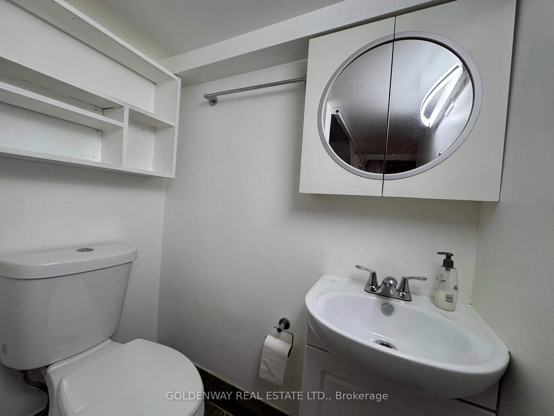Photo 38 of 327 Springdale Boulevard, Toronto, Danforth Village-East York — HOMEH