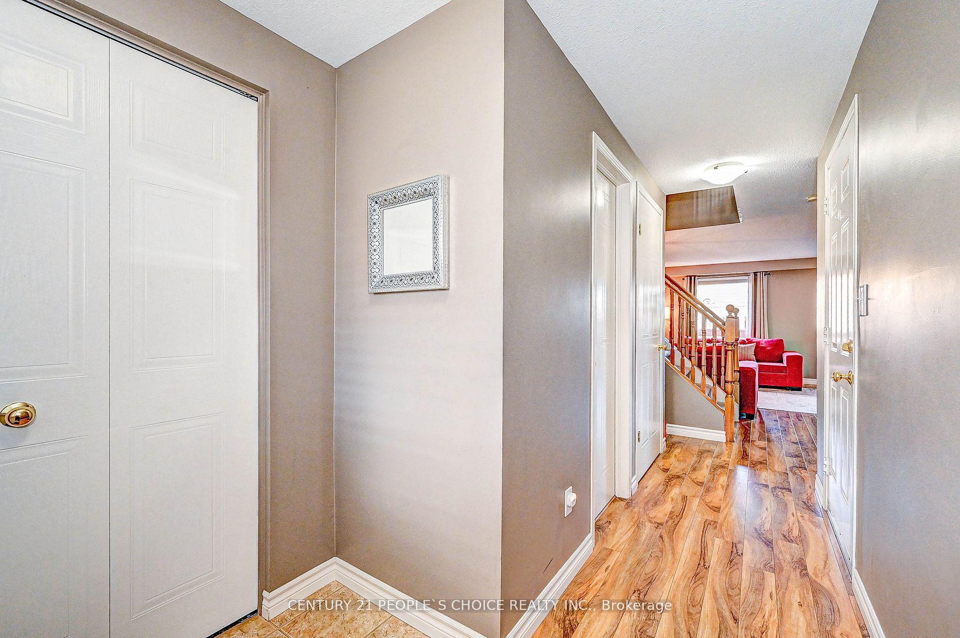 Photo 5 of 155 Prosperity Drive, Kitchener, Larentian West — HOMEH