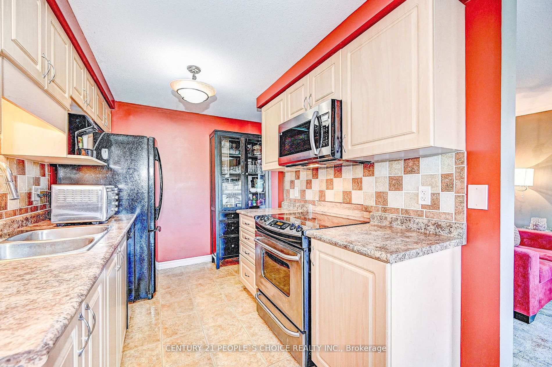 Photo 16 of 155 Prosperity Drive, Kitchener, Larentian West — HOMEH