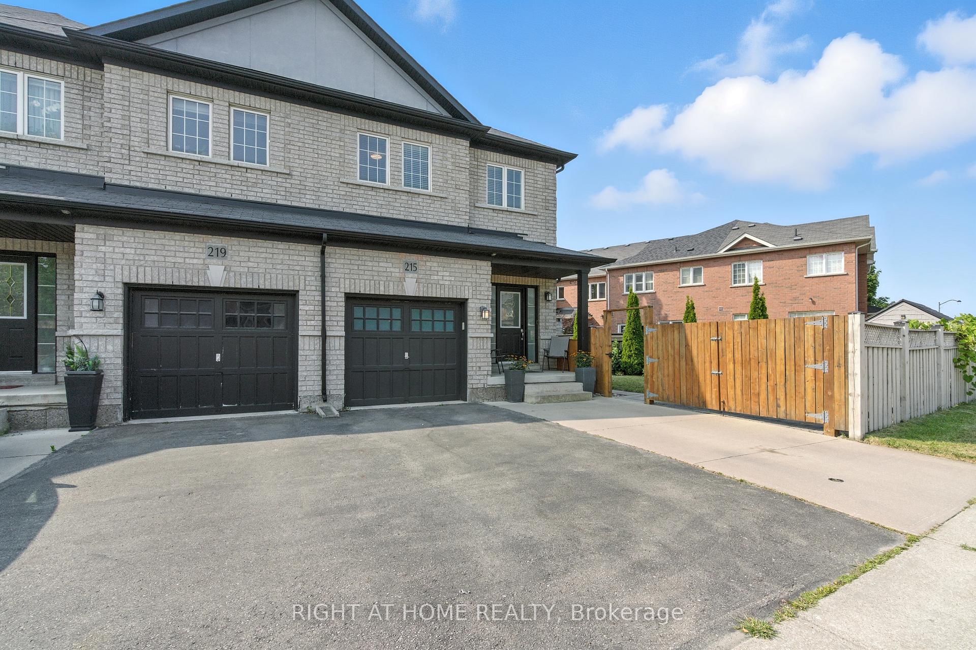 Photo 1 of 215 Canada Drive, Vaughan, Vellore Village — HOMEH