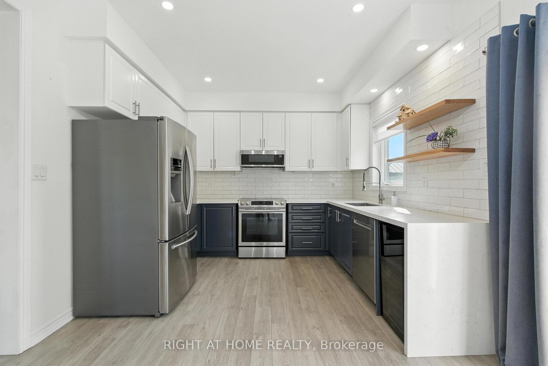 Photo 9 of 215 Canada Drive, Vaughan, Vellore Village — HOMEH