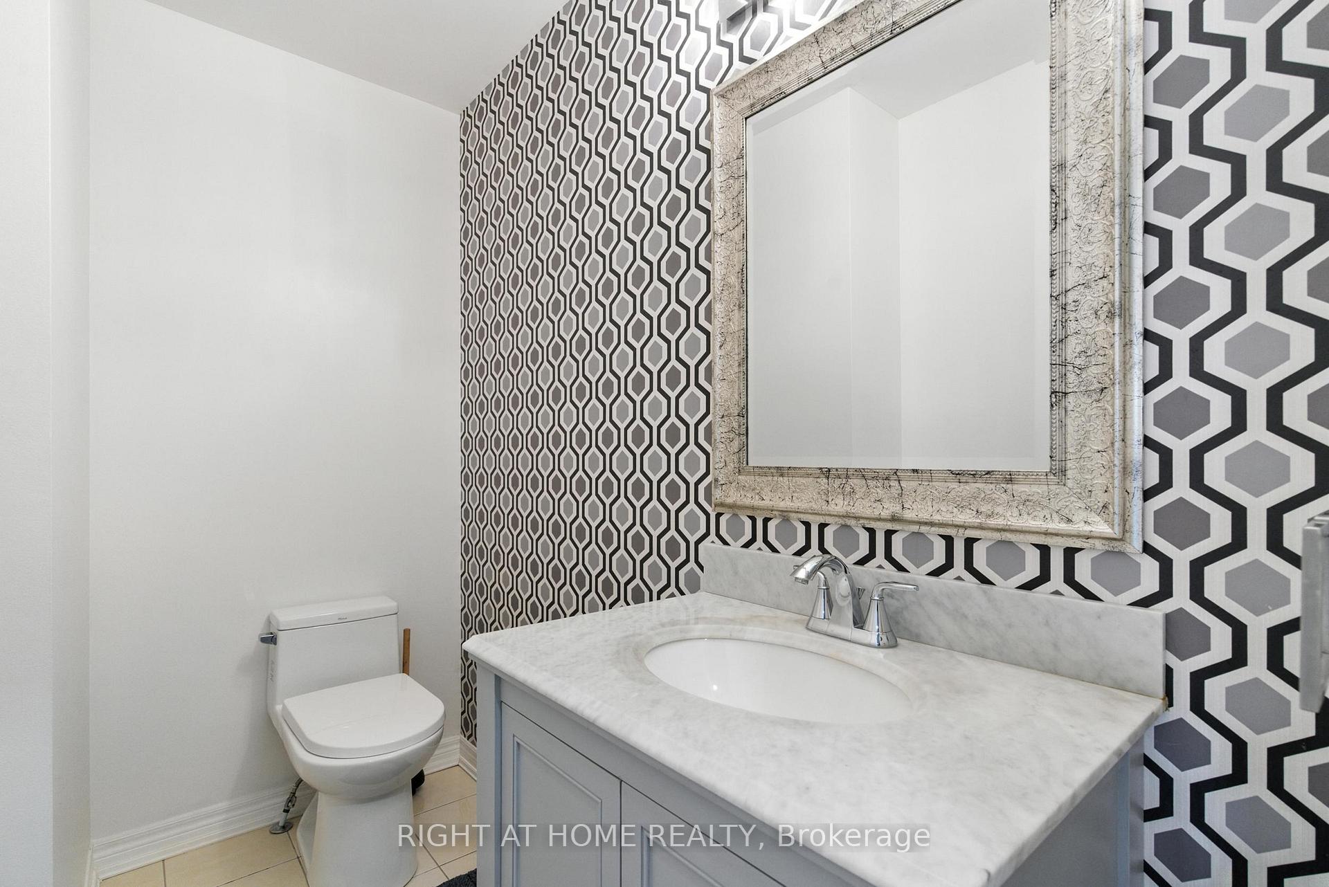 Photo 14 of 215 Canada Drive, Vaughan, Vellore Village — HOMEH