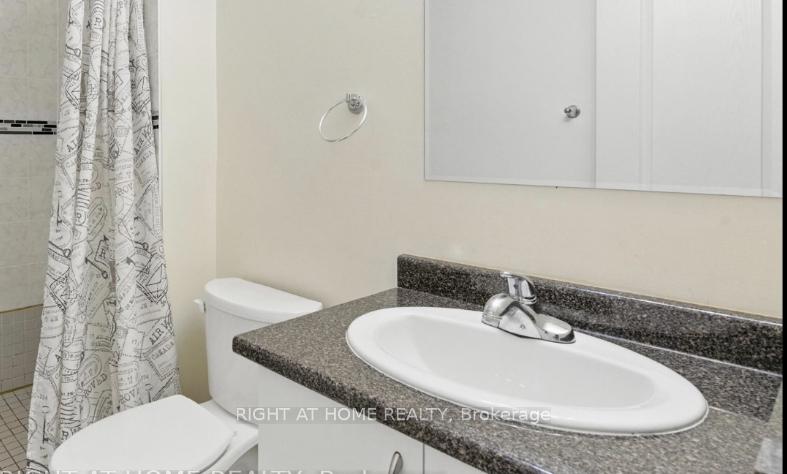 Photo 30 of 215 Canada Drive, Vaughan, Vellore Village — HOMEH