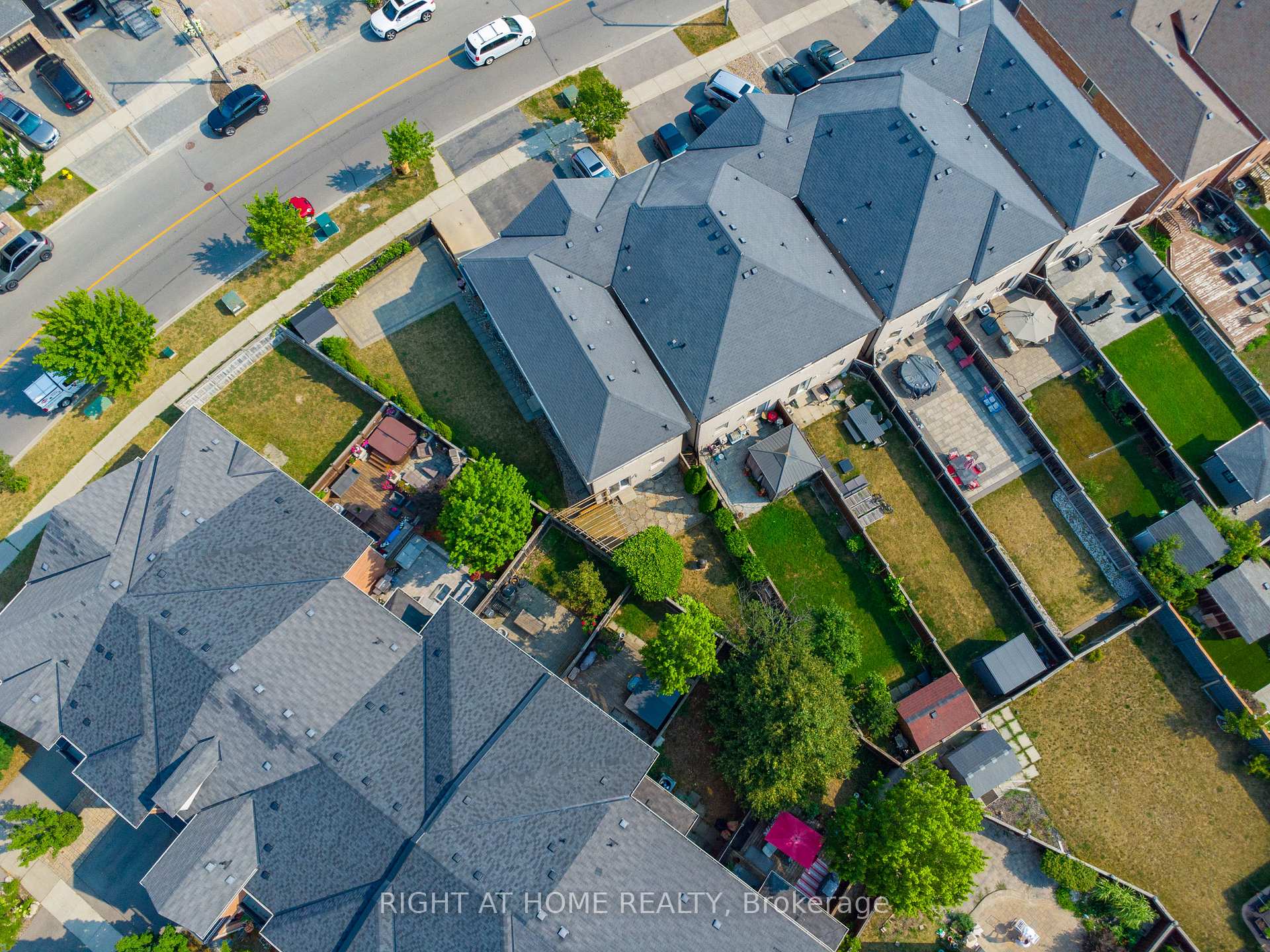 Photo 38 of 215 Canada Drive, Vaughan, Vellore Village — HOMEH