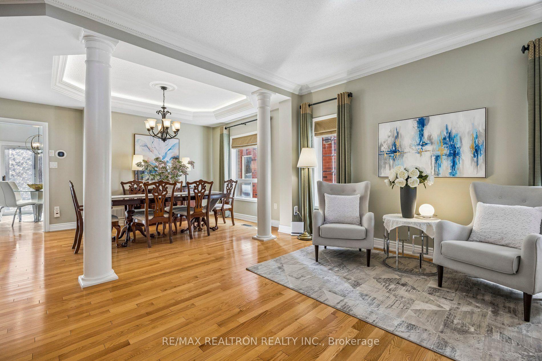 Photo 6 of 9 Kimono Crescent, Richmond Hill, Rouge Woods — HOMEH
