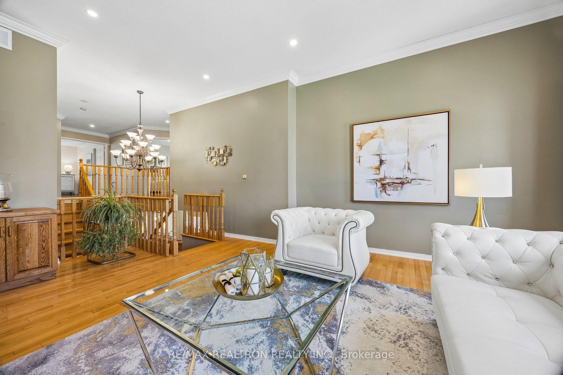 Photo 31 of 9 Kimono Crescent, Richmond Hill, Rouge Woods — HOMEH