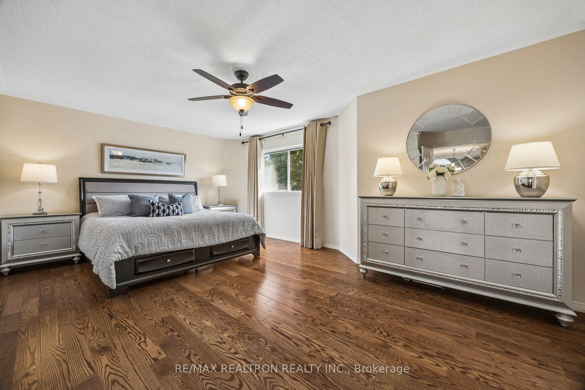Photo 34 of 9 Kimono Crescent, Richmond Hill, Rouge Woods — HOMEH