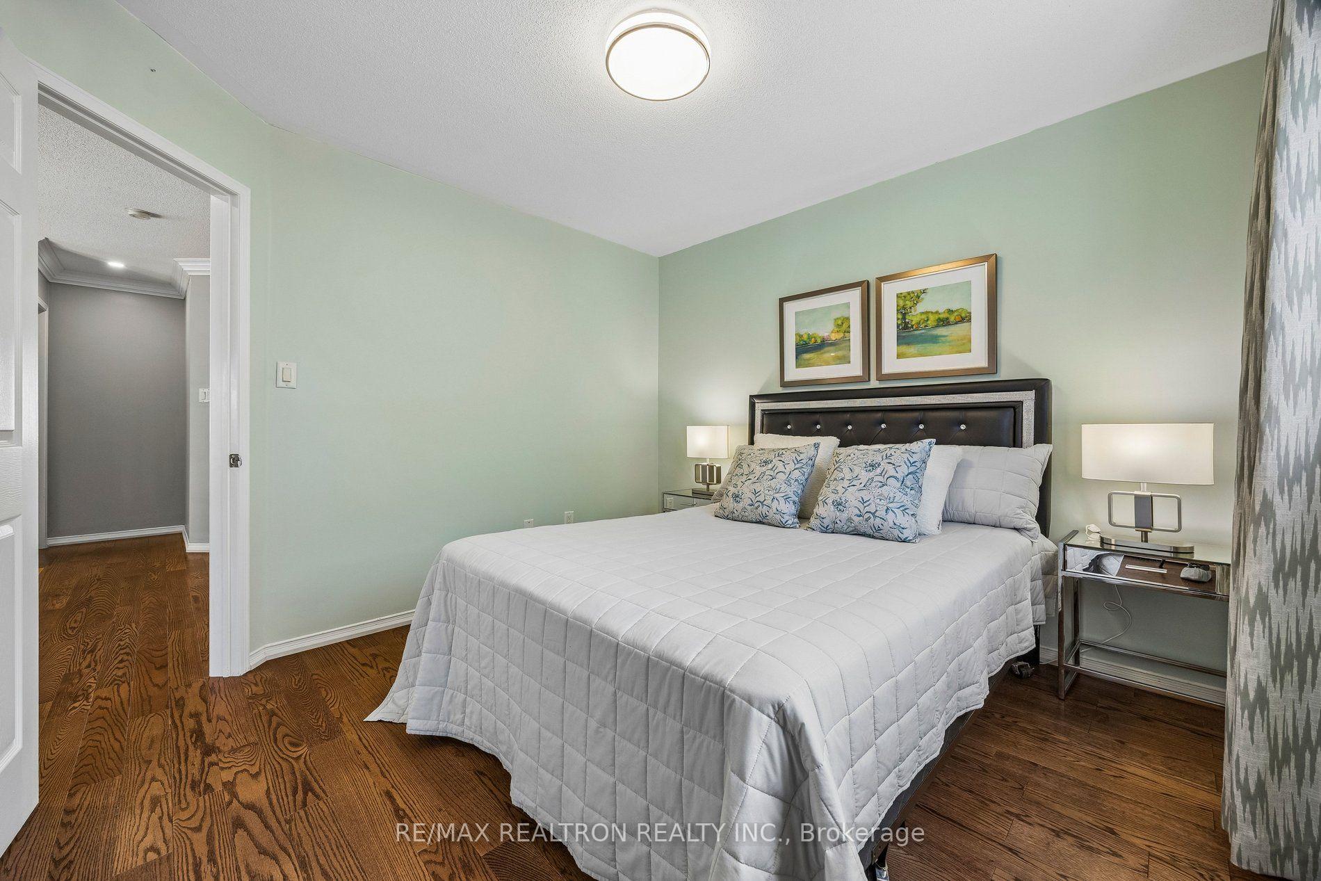 Photo 45 of 9 Kimono Crescent, Richmond Hill, Rouge Woods — HOMEH