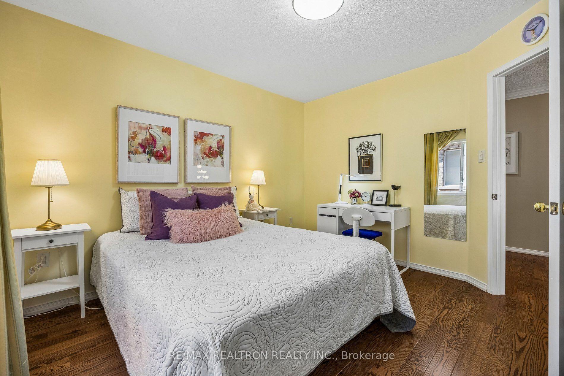 Photo 46 of 9 Kimono Crescent, Richmond Hill, Rouge Woods — HOMEH
